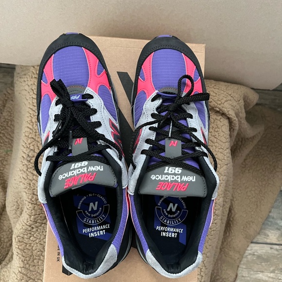 Palace X New Balance 991 - Picture 5 of 6